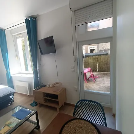 Studio Cosy - Hyper-Centre - Cour Privee Parking Gratuit A 2 Min