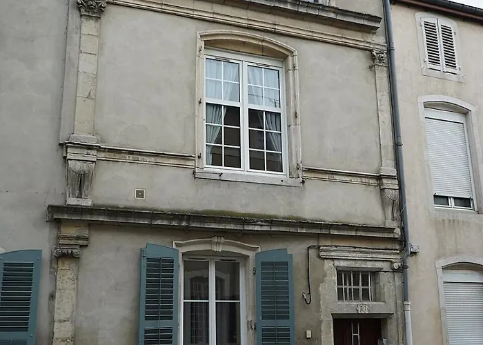 アパート Joli Au Rdc Avec Cour