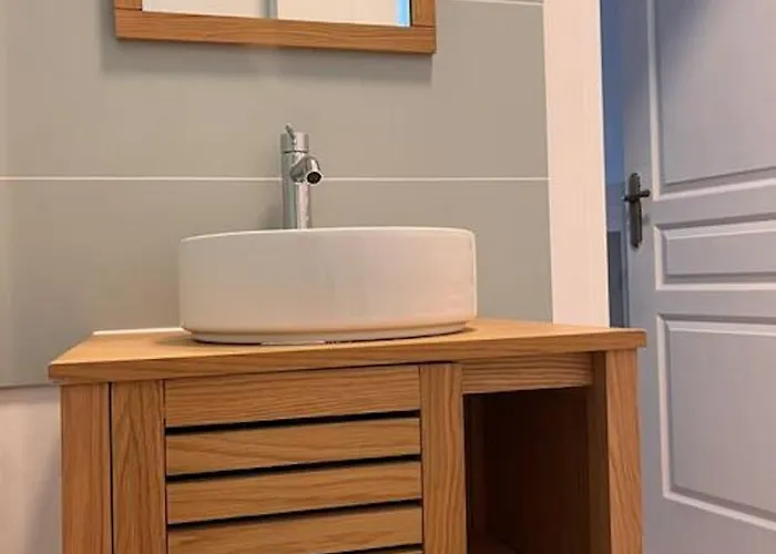 Apartmán Joli Au Rdc Avec Cour *